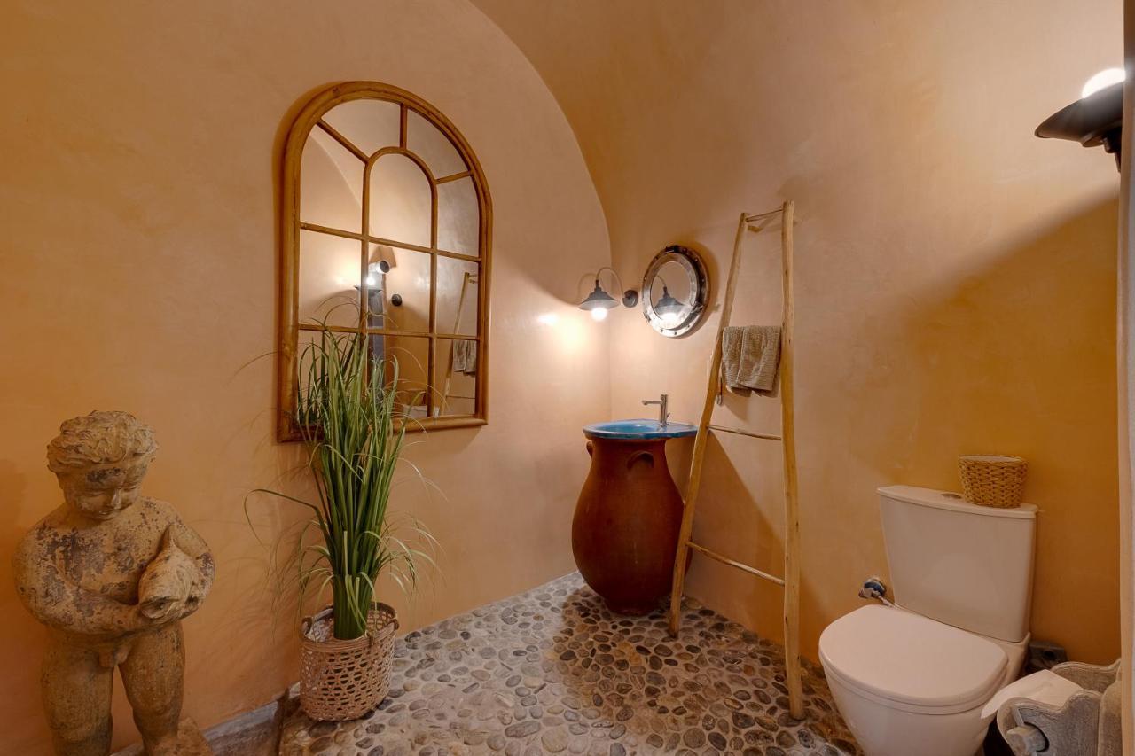 Villa Rock Complex - Private Luxe Retreat - Castle And Sea View Emporio (Santorini)